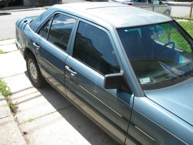 1987 Mercedes-Benz 300-Series - photo 3