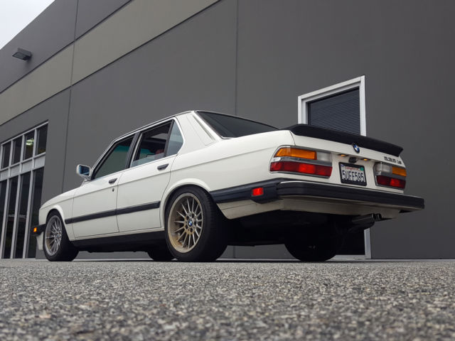 1988 BMW 5-Series 535IS - photo 5