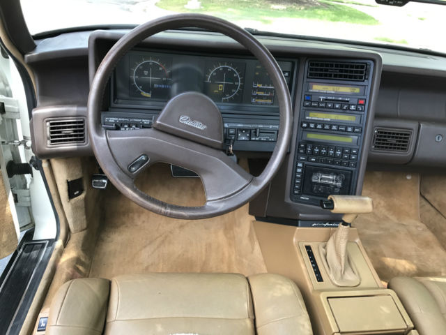 1988 Cadillac Allante - photo 13