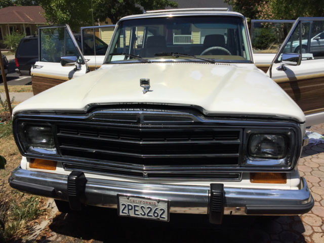 1988 Jeep Wagoneer - photo 2