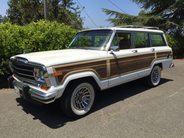 Classic 1988 Jeep "Woody" Grand Wagoneer 1988 Jeep Wagoneer Grand Wagoneer