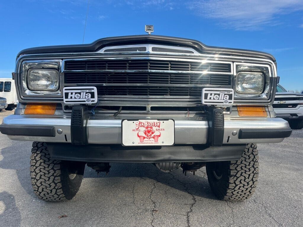 1989 Jeep Grand Wagoneer Lifted Rust Free Waggy - photo 9