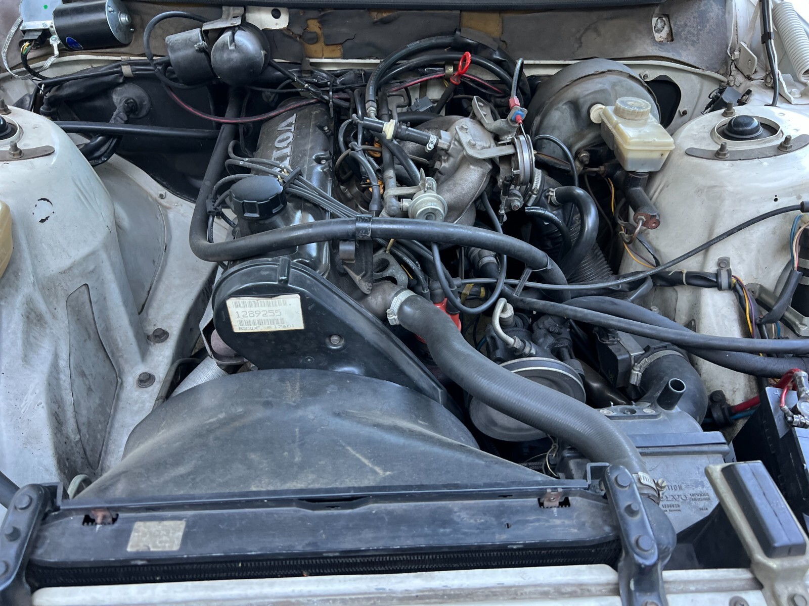 1989 Volvo 240 - photo 10