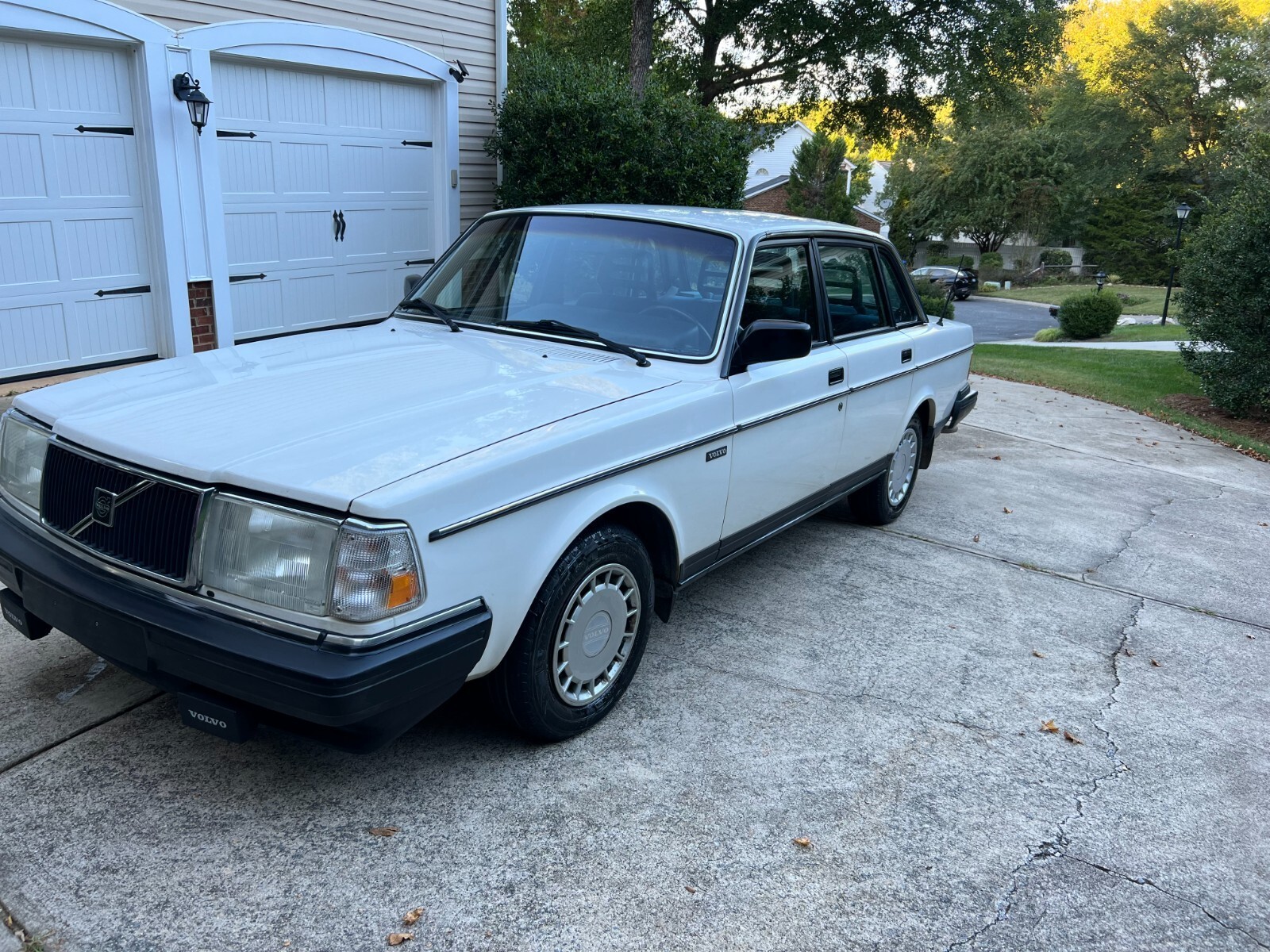 1989 Volvo 240 - photo 7