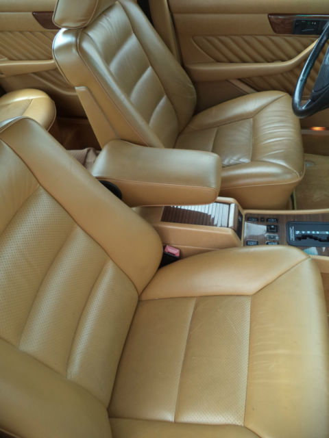 1990 Mercedes-Benz 400-Series - photo 6