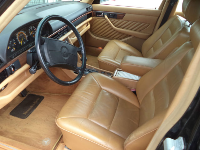 1990 Mercedes-Benz 400-Series - photo 7