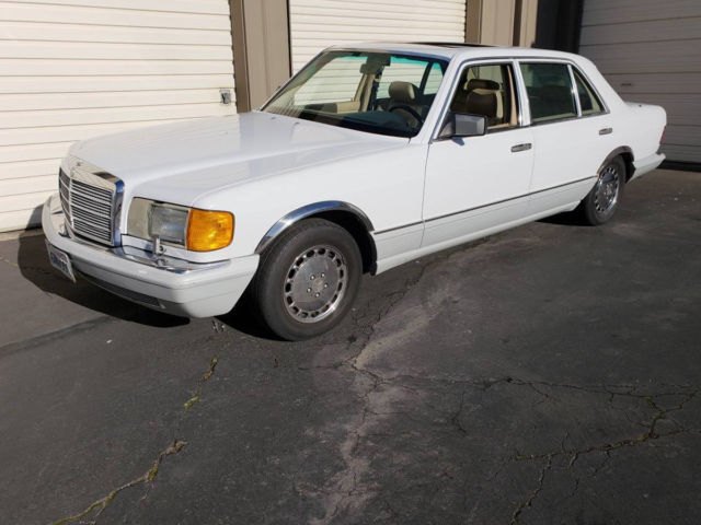 CLASSIC 1990 MERCEDES BENZ 560SEL! 99.9% RUST-FREE FLAGSHIP SEDAN ONLY 154K MI! 1990 Mercedes-Benz 500-Series 560SEL
