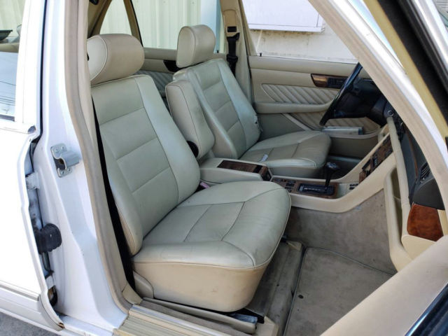 1990 Mercedes-Benz 500-Series 560SEL - photo 12