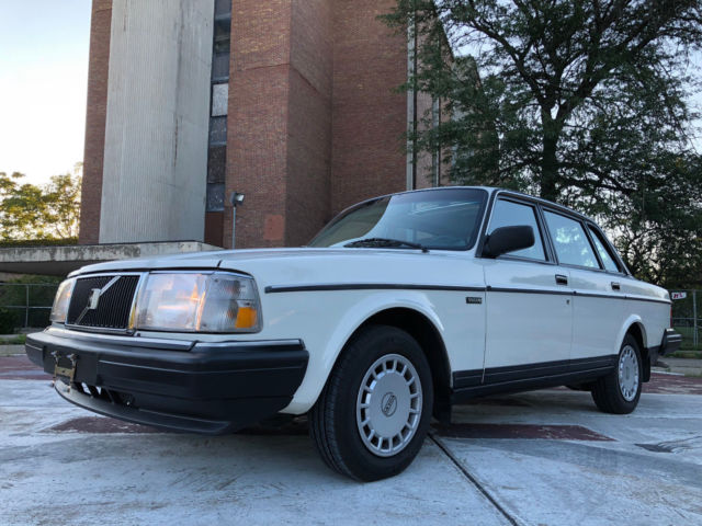 1990 Volvo 240 - photo 6