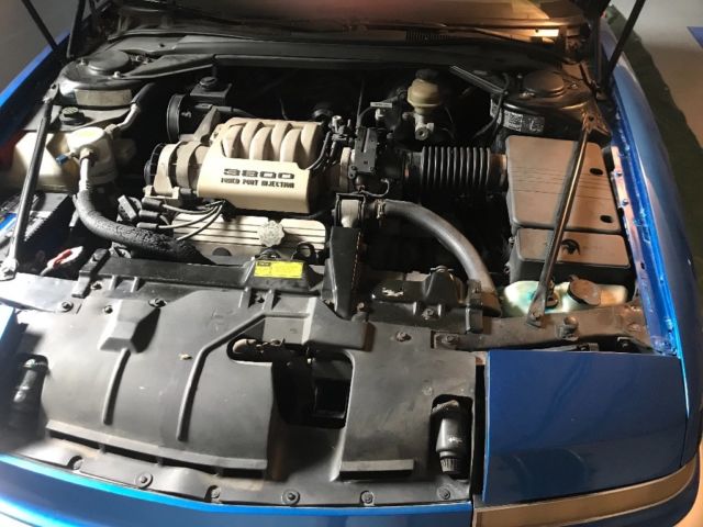 1991 Buick Reatta coupe - photo 2