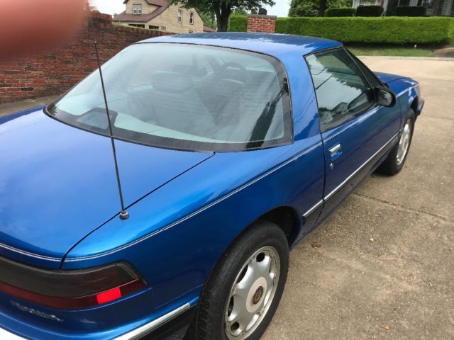 1991 Buick Reatta coupe - photo 5