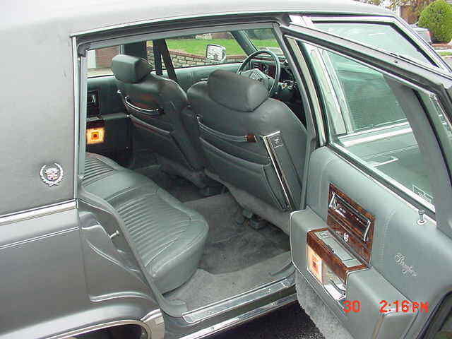1991 Cadillac Brougham - photo 8