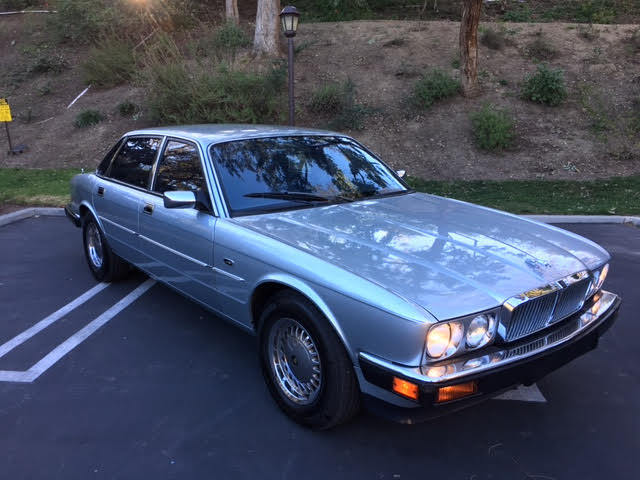1991 Jaguar XJ6 - photo 7