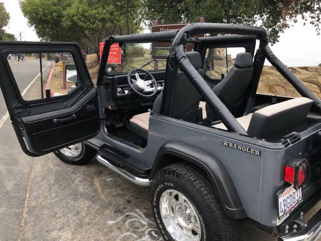 1991 Jeep Wrangler Many Extras - photo 4