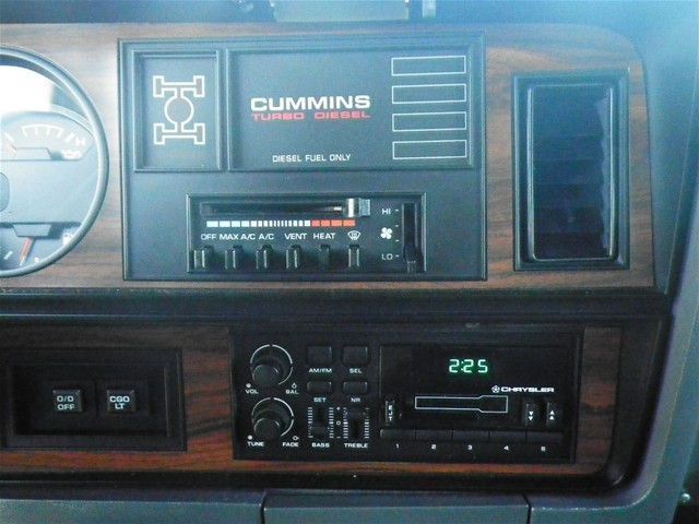 1991 Dodge Ram 2500 LE - photo 10