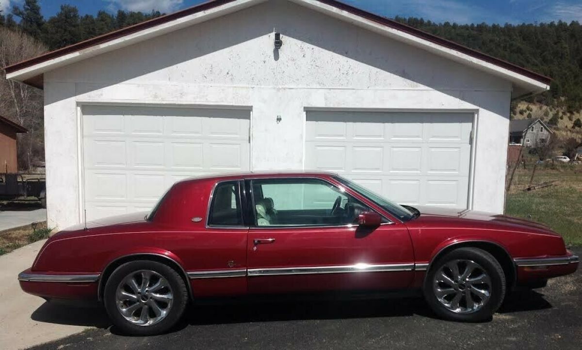 1992 Buick Riviera Coupe