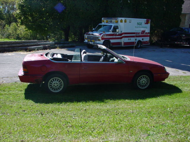 1993 Chrysler LeBaron - photo 2