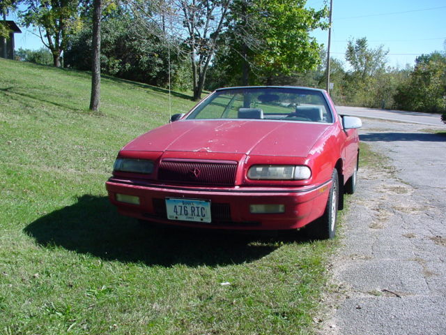 1993 Chrysler LeBaron - photo 4