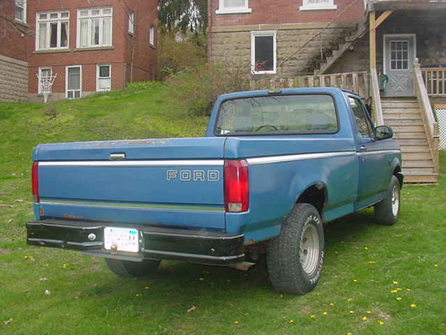 1993 Ford F-150 XL - photo 5