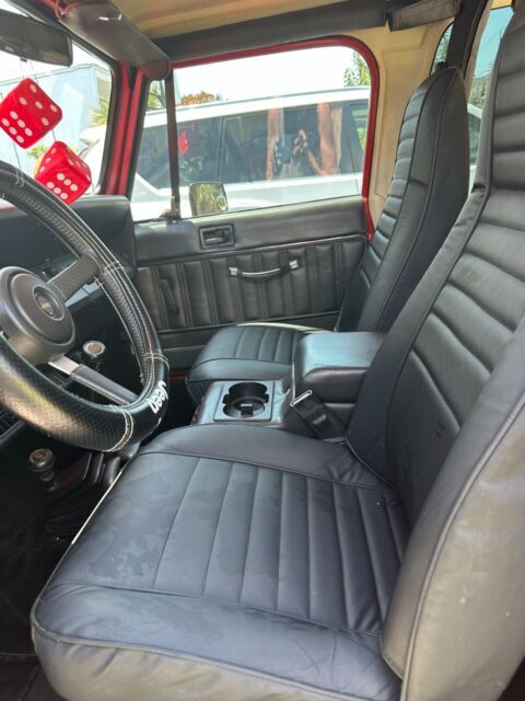 1993 Jeep Renegade - photo 7