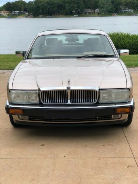1994 Jaguar XJ6 Deluxe - photo 3