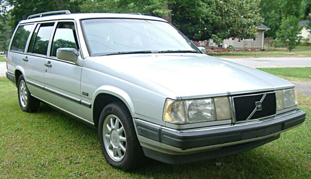 Classic 1994 Volvo 960 Wagon in very good condition NEW PICS 1994 Volvo 960