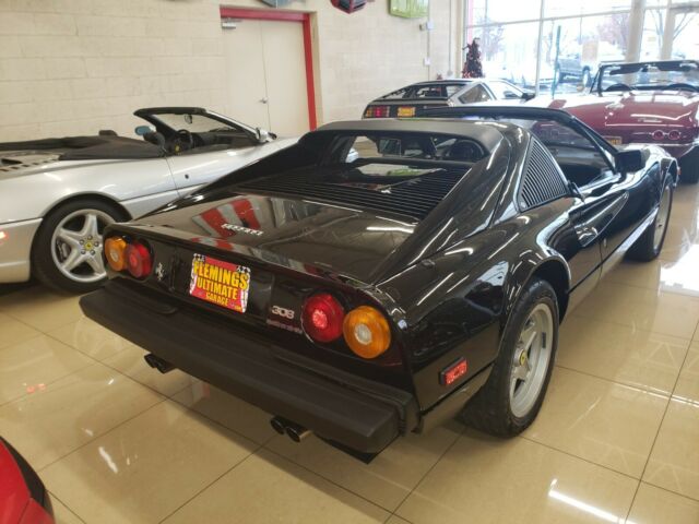 1985 Ferrari 308 - photo 2