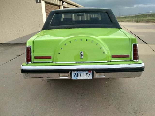 1982 Lincoln Mark Series Lime Green - photo 3