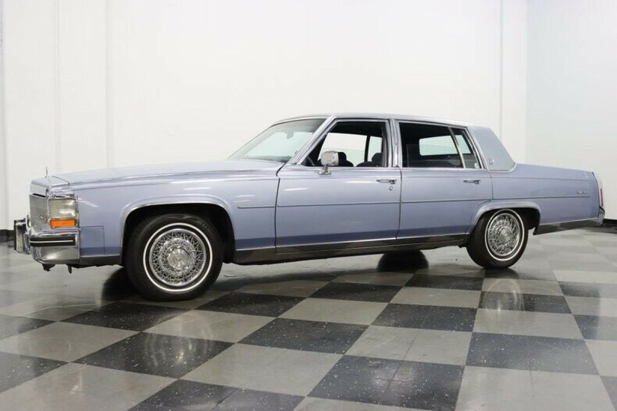 1984 Cadillac Fleetwood Brougham - photo 7