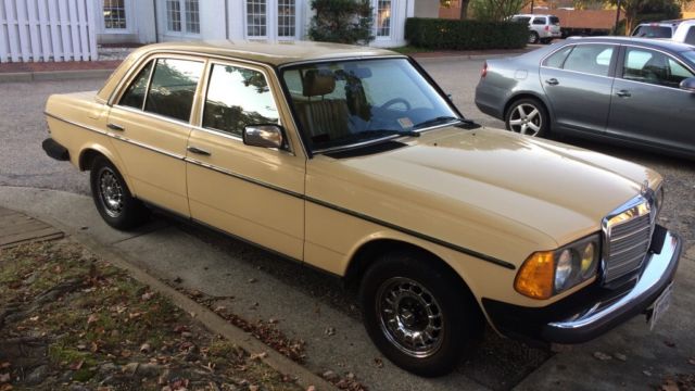 Classic and beautiful Mercedes 300 DT. Great condition inside and out. 1985 Mercedes-Benz 300-Series 4 door