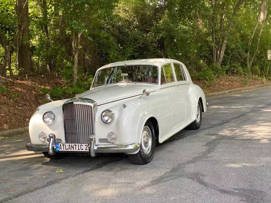 classic Bentley S1 sedan 1956 Bentley S1 Series