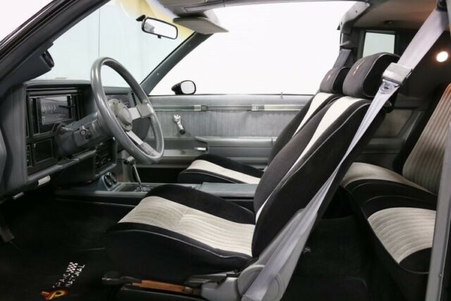 1987 Buick Grand National -- - photo 5