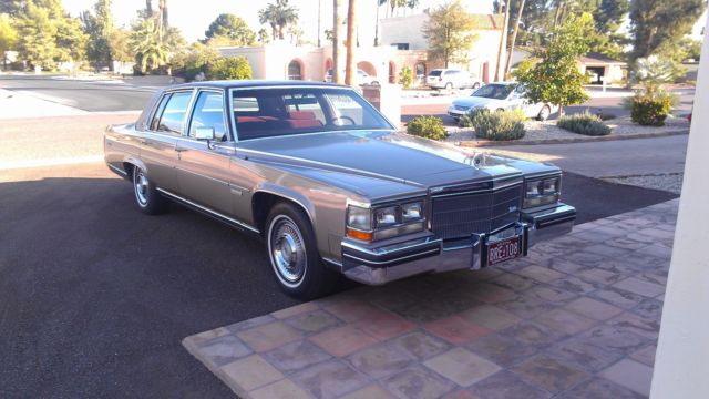 1983 Cadillac Fleetwood 4 dr Sedan - photo 3