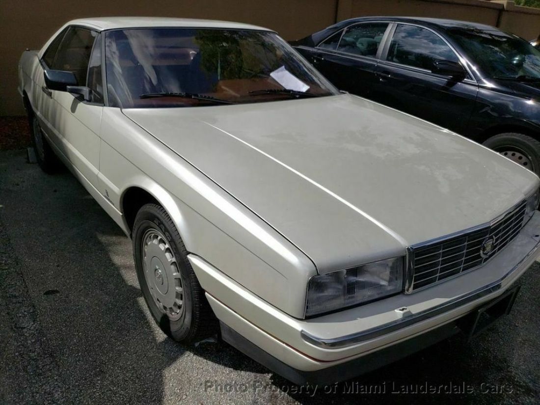 1988 Cadillac Allante Pininfarina Hardtop Convertible - photo 2