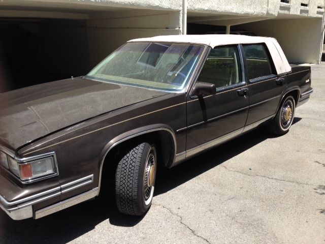 1986 Cadillac Fleetwood - photo 5
