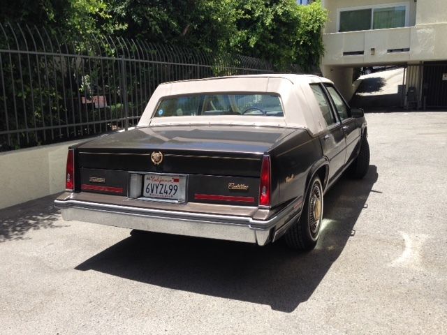 1986 Cadillac Fleetwood - photo 9