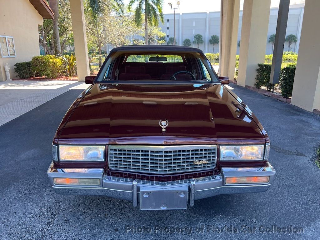 1990 Cadillac DeVille Landau Sedan Gold Edition - photo 5