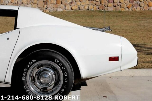 1975 Chevrolet Corvette STINGRAY AND GLASS TOPS C3 WATCH THE VIDEO IN HD - photo 10