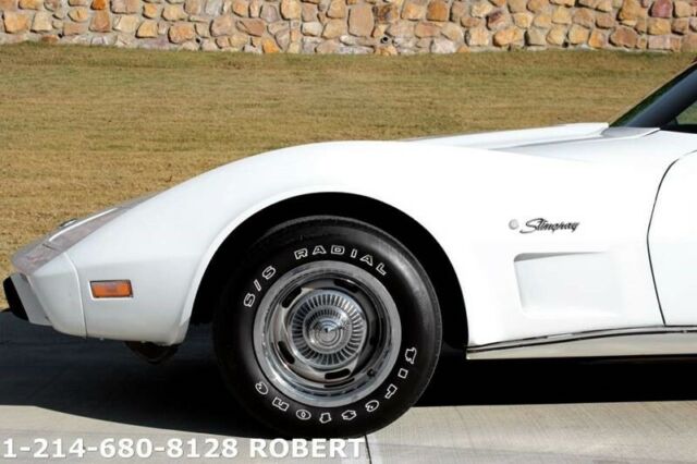 1975 Chevrolet Corvette STINGRAY AND GLASS TOPS C3 WATCH THE VIDEO IN HD - photo 7