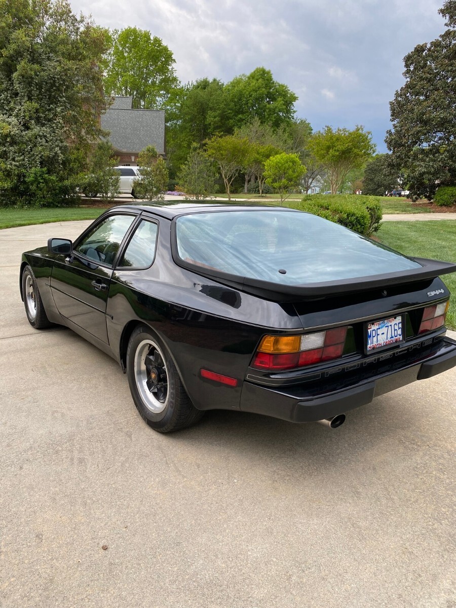 1985 Porsche 944 - photo 5