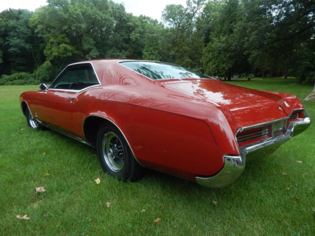 1967 Buick Riviera - photo 2