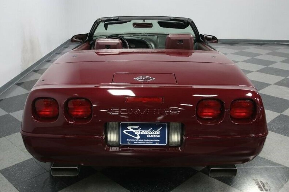 1993 Chevrolet Corvette 40th Anniversary Convertible - photo 12