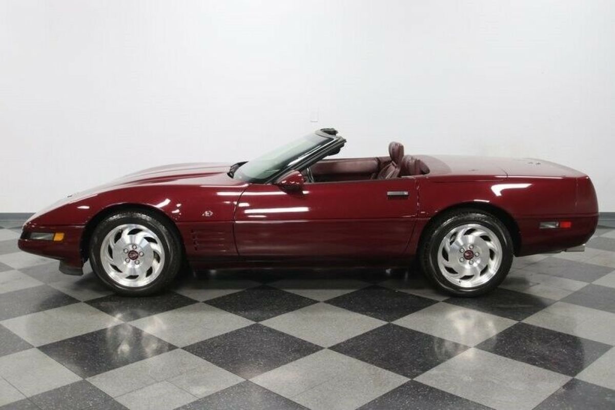 1993 Chevrolet Corvette 40th Anniversary Convertible - photo 8