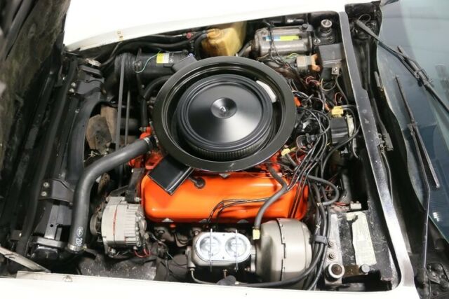 1974 Chevrolet Corvette 454 - photo 4