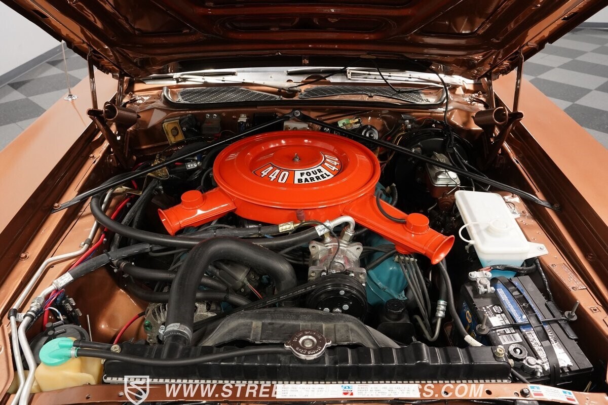 1974 Dodge Coronet - photo 4