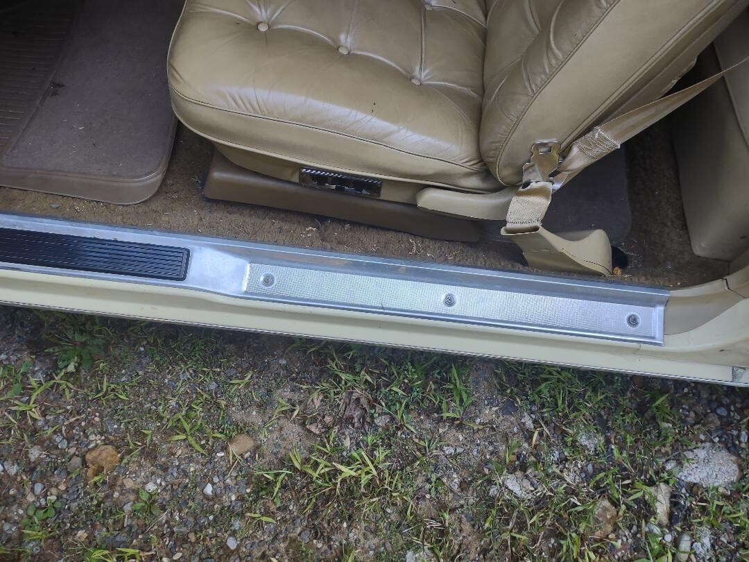 1977 Chrysler Cordoba - photo 12