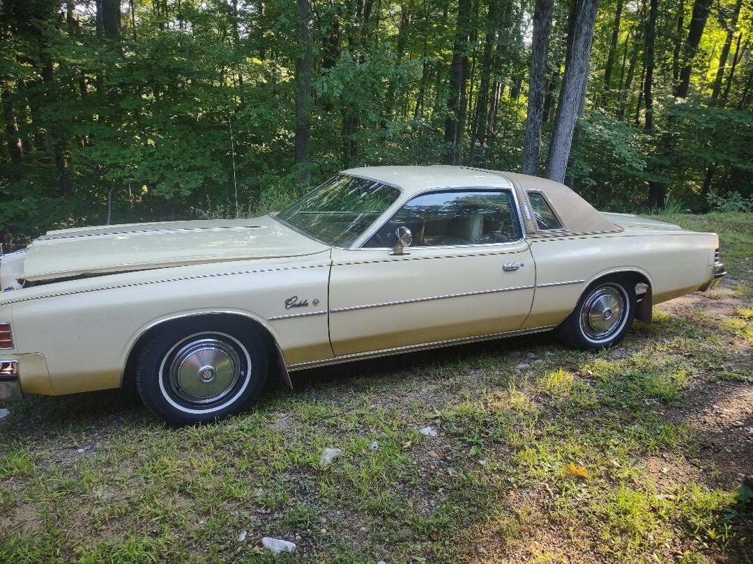 1977 Chrysler Cordoba - photo 2