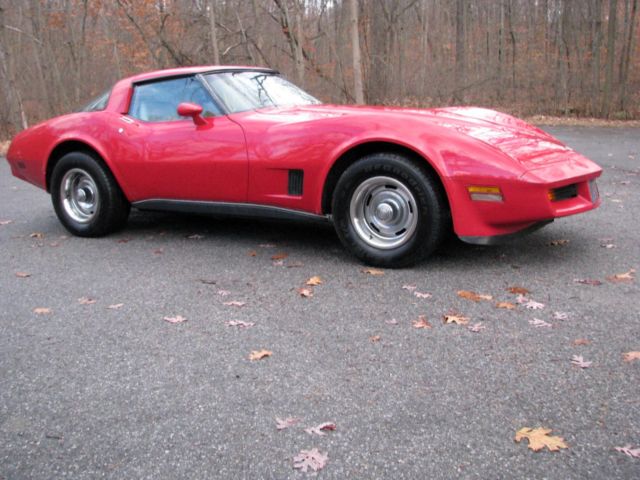 1976 Chevrolet Corvette - photo 11