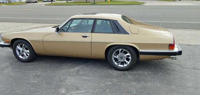 Classic Collector XJS V12 Jaguar Coupe 1986 Jaguar XJS Sun Roof
