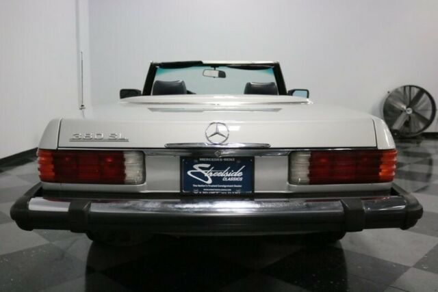 1981 Mercedes-Benz SL-Class -- - photo 12
